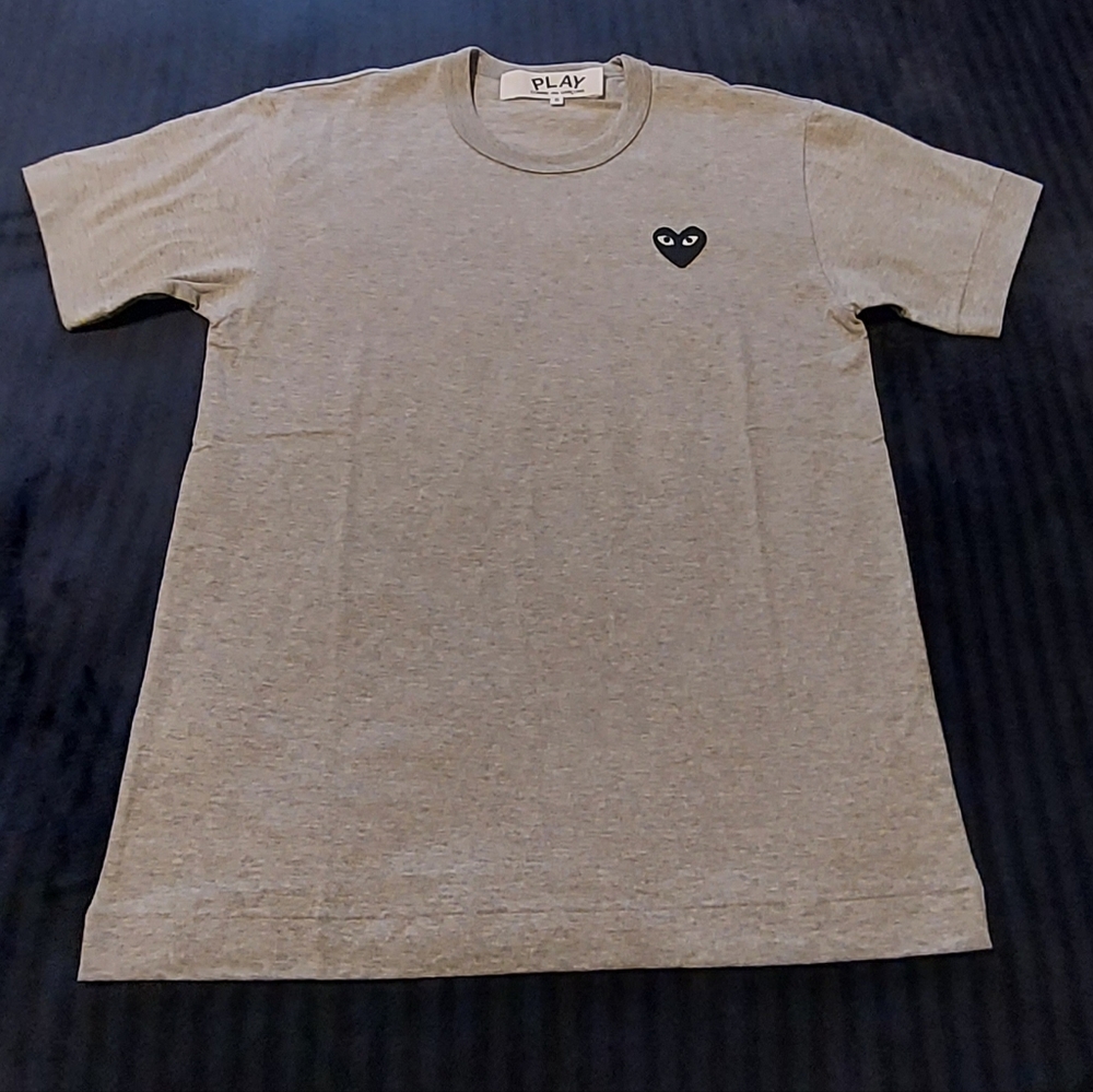 Comme Des Garçons PLAY T-Shirt Sz S